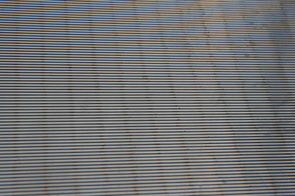 Compact sieve